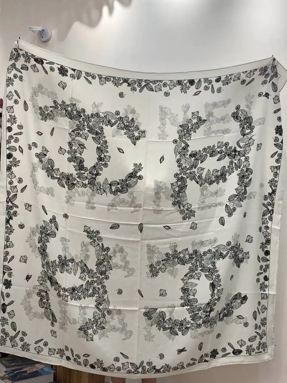 CHANEL Leaf Print Lightweight Scarf